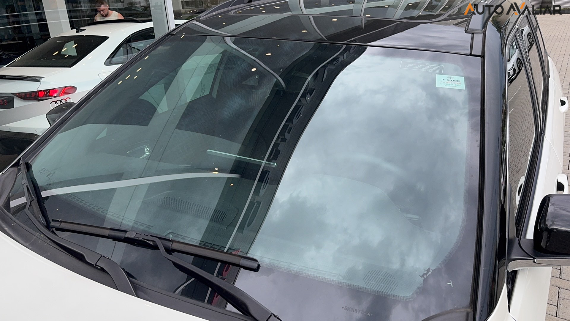 JEEP COMMANDER 1.3 T270 TURBO FLEX OVERLAND AT6