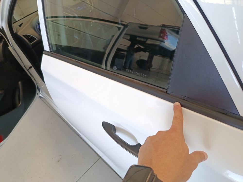 HYUNDAI HB20 1.0 UNIQUE 12V FLEX 4P MANUAL