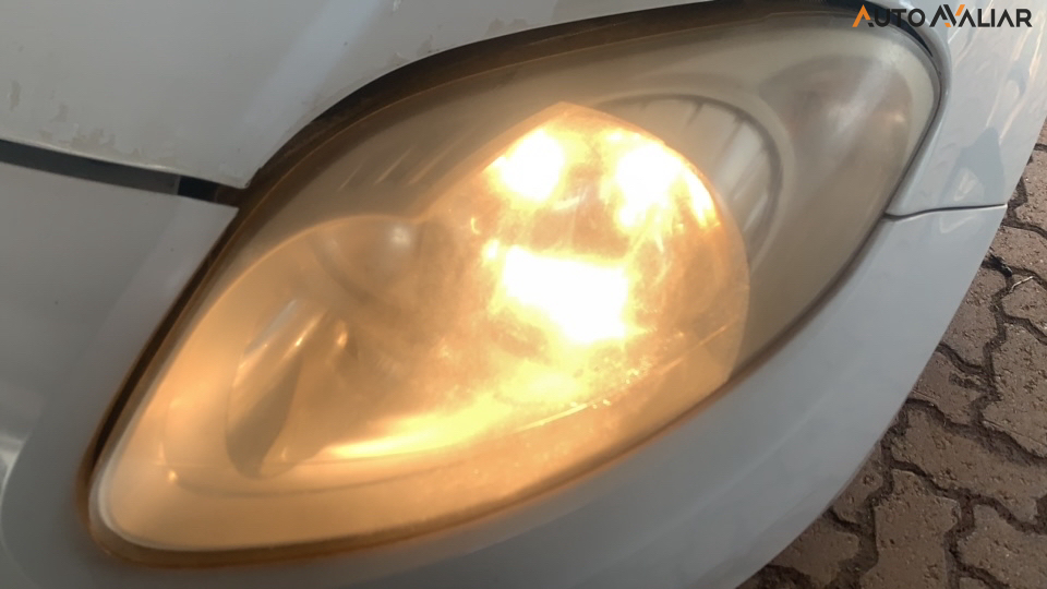 FIAT PALIO 1.4 MPI ATTRACTIVE 8V FLEX 4P MANUAL