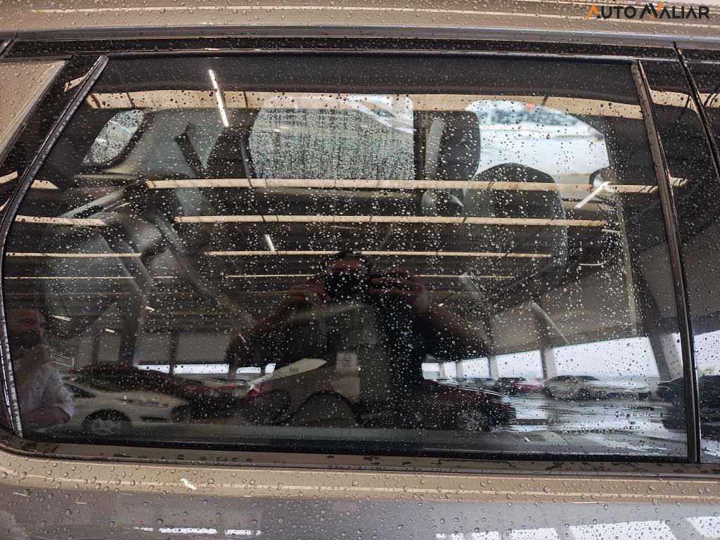 LAND ROVER DISCOVERY SPORT 2.0 16V SI4 TURBO FLEX SE 4P AUTOMATICO