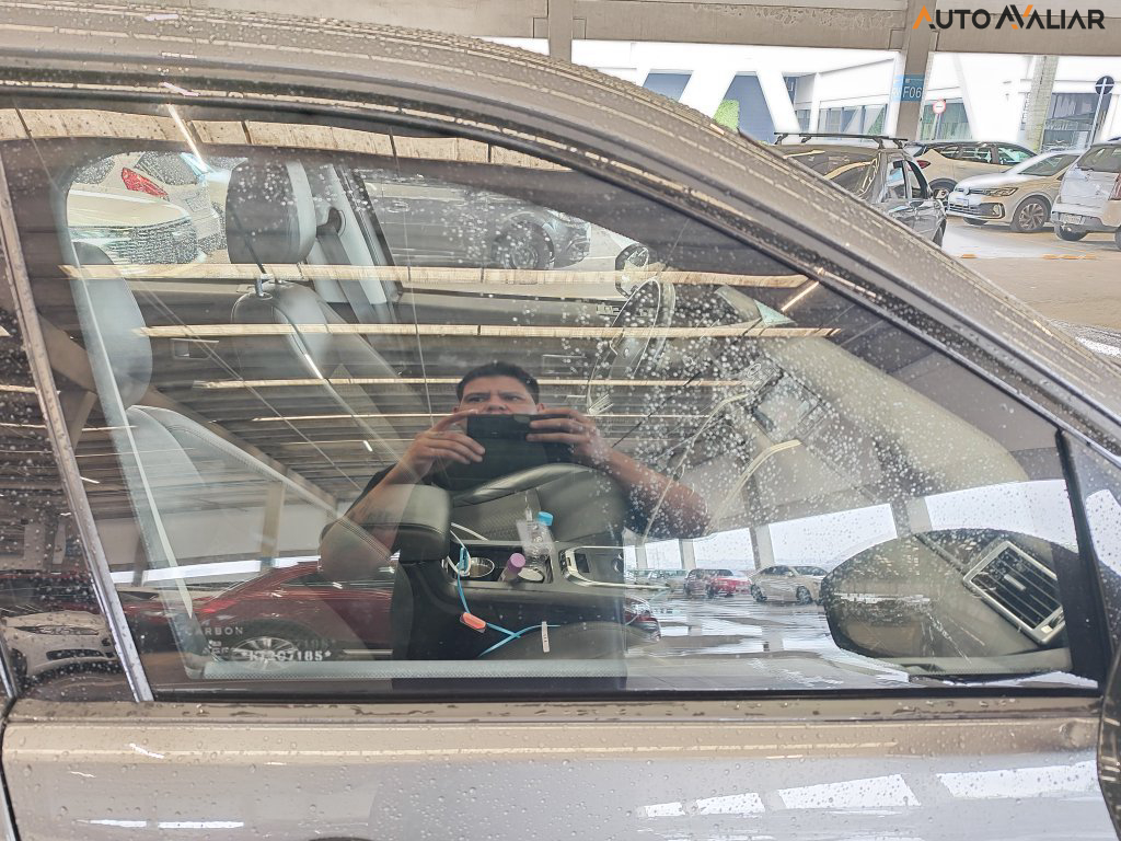 LAND ROVER DISCOVERY SPORT 2.0 16V SI4 TURBO FLEX SE 4P AUTOMATICO