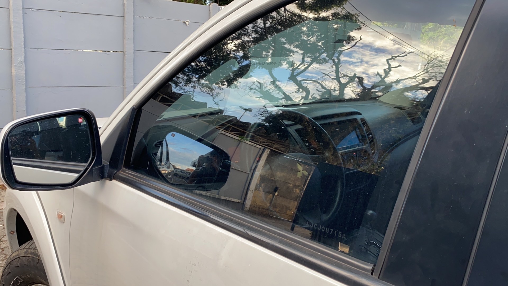 MITSUBISHI L200 Triton Sport GLS 2.4 CD Diesel Aut.