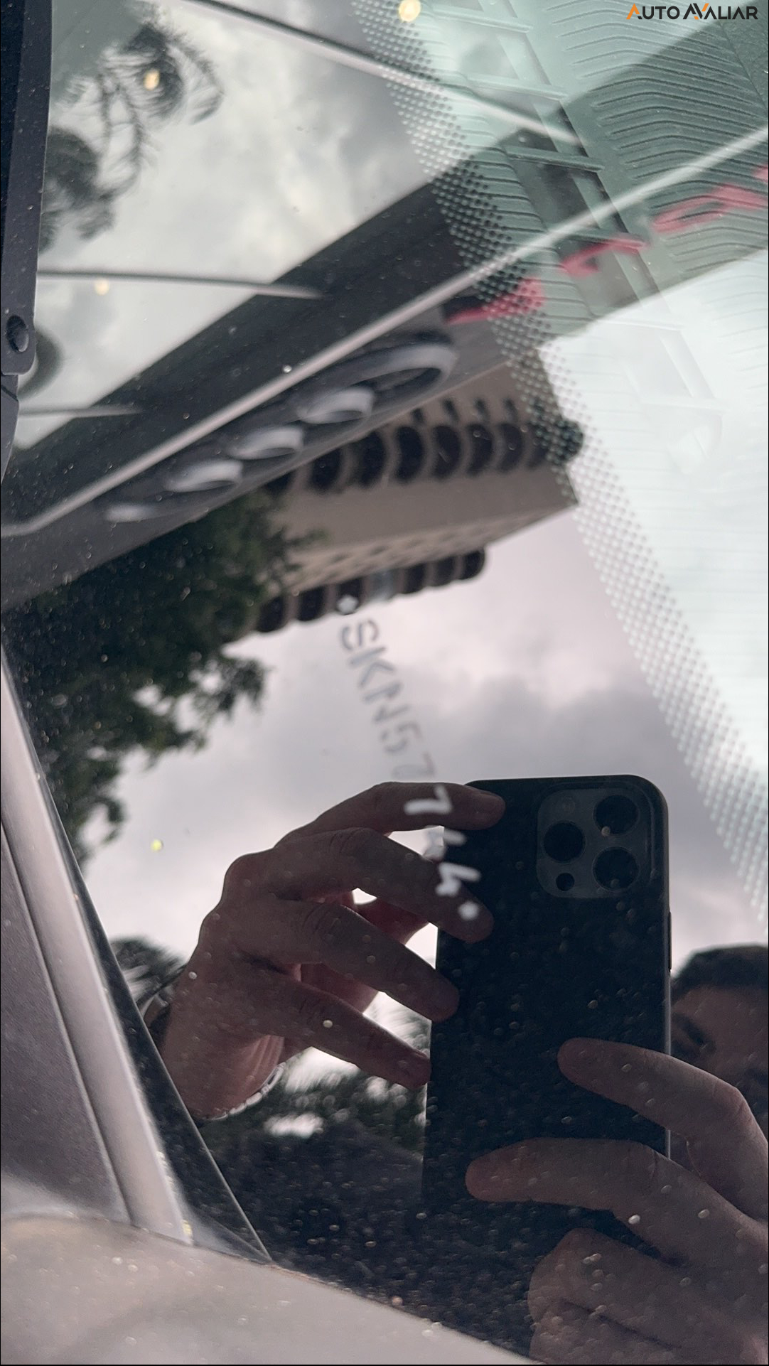 JEEP COMMANDER 1.3 T270 TURBO FLEX OVERLAND AT6