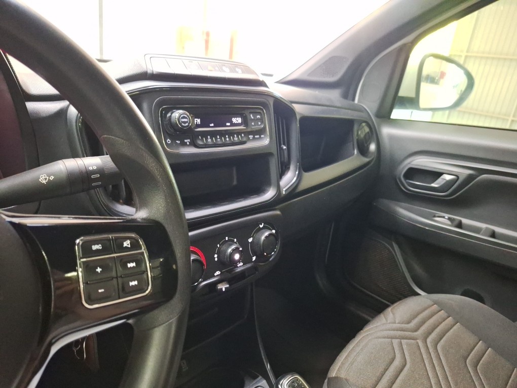 FIAT STRADA FREEEDOM 1.3 FLEX 8V CS PLUS