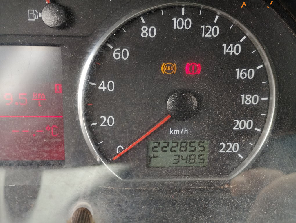 VOLKSWAGEN POLO SEDAN 1.6 MI 8V TOTAL FLEX 4P MANUAL