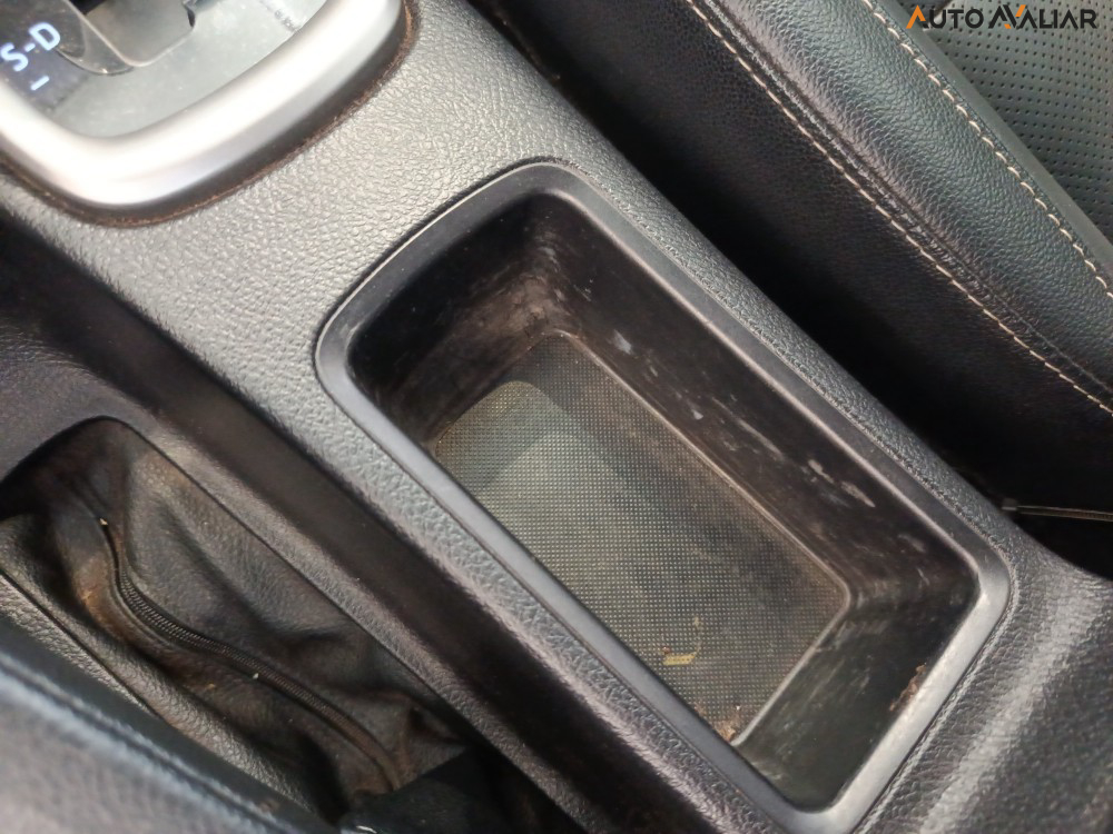 TOYOTA HILUX 2.8 D-4D TURBO DIESEL CD SRX 4X4 AUTOM&Aacute;TICO