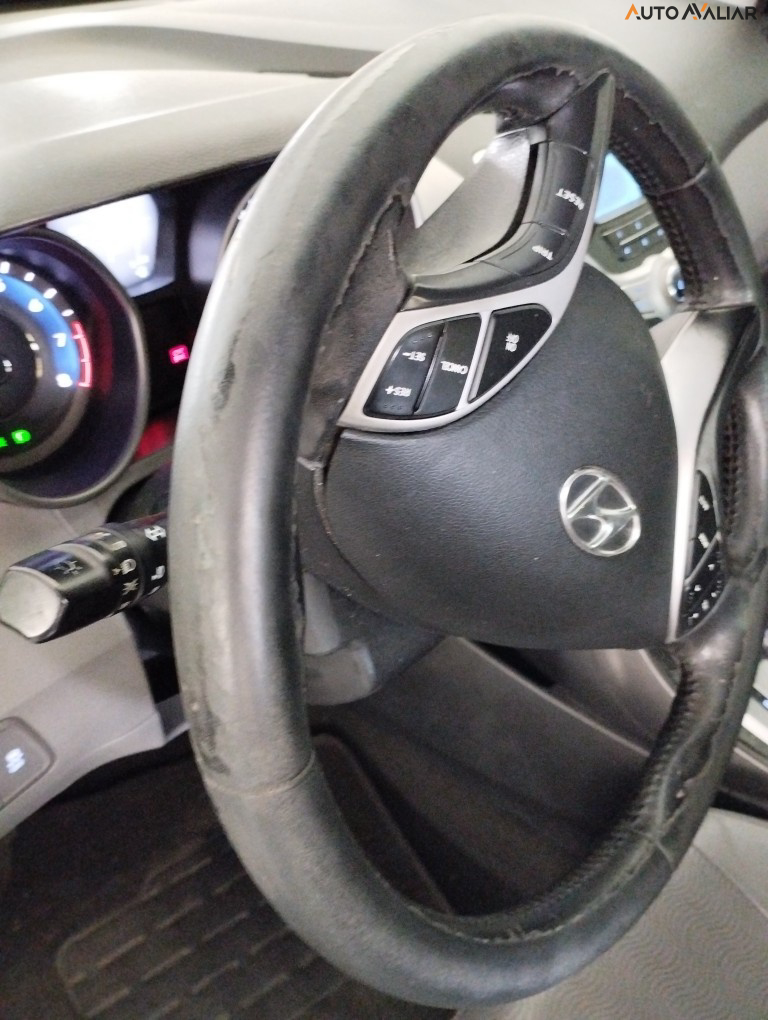 HYUNDAI ELANTRA 1.8 GLS 16V GASOLINA 4P AUTOMATICO