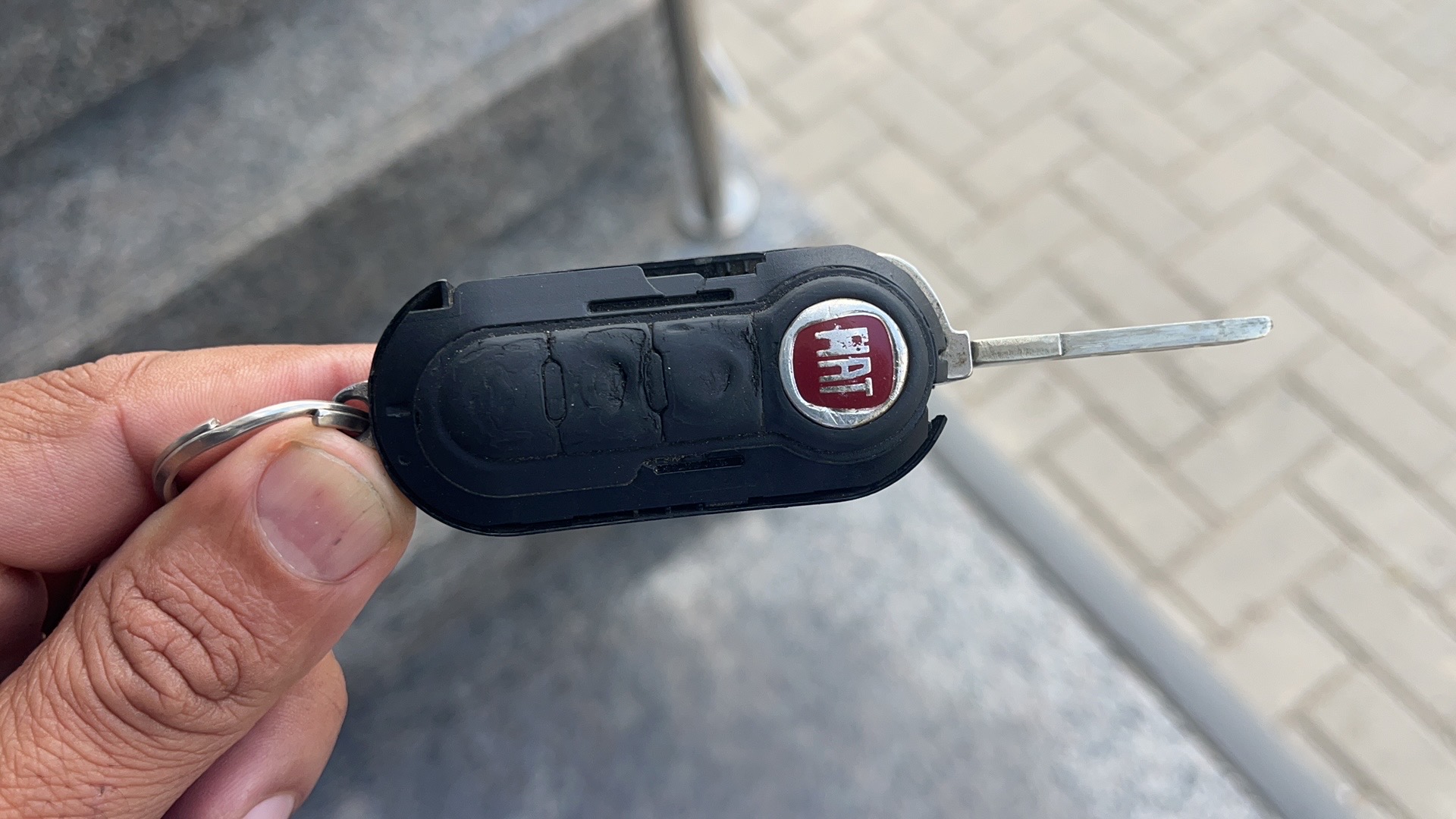 FIAT SIENA 1.6 MPI ESSENCE 16V FLEX 4P AUTOMATIZADO