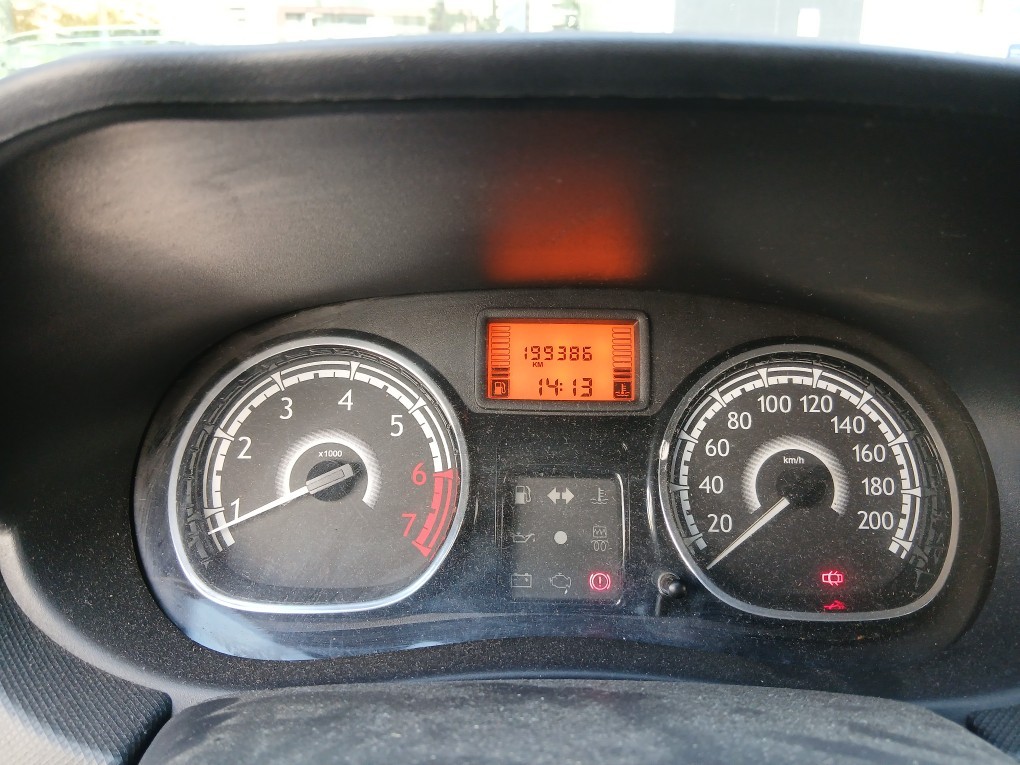 RENAULT SANDERO 1.0 EXPRESSION 16V FLEX 4P MANUAL