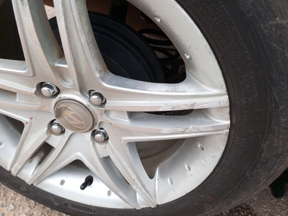 HYUNDAI HB20 1.0 COMFORT PLUS 12V TURBO FLEX 4P MANUAL