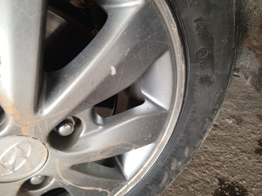 HYUNDAI HB20S 1.6 COMFORT PLUS 16V FLEX 4P AUTOMATICO