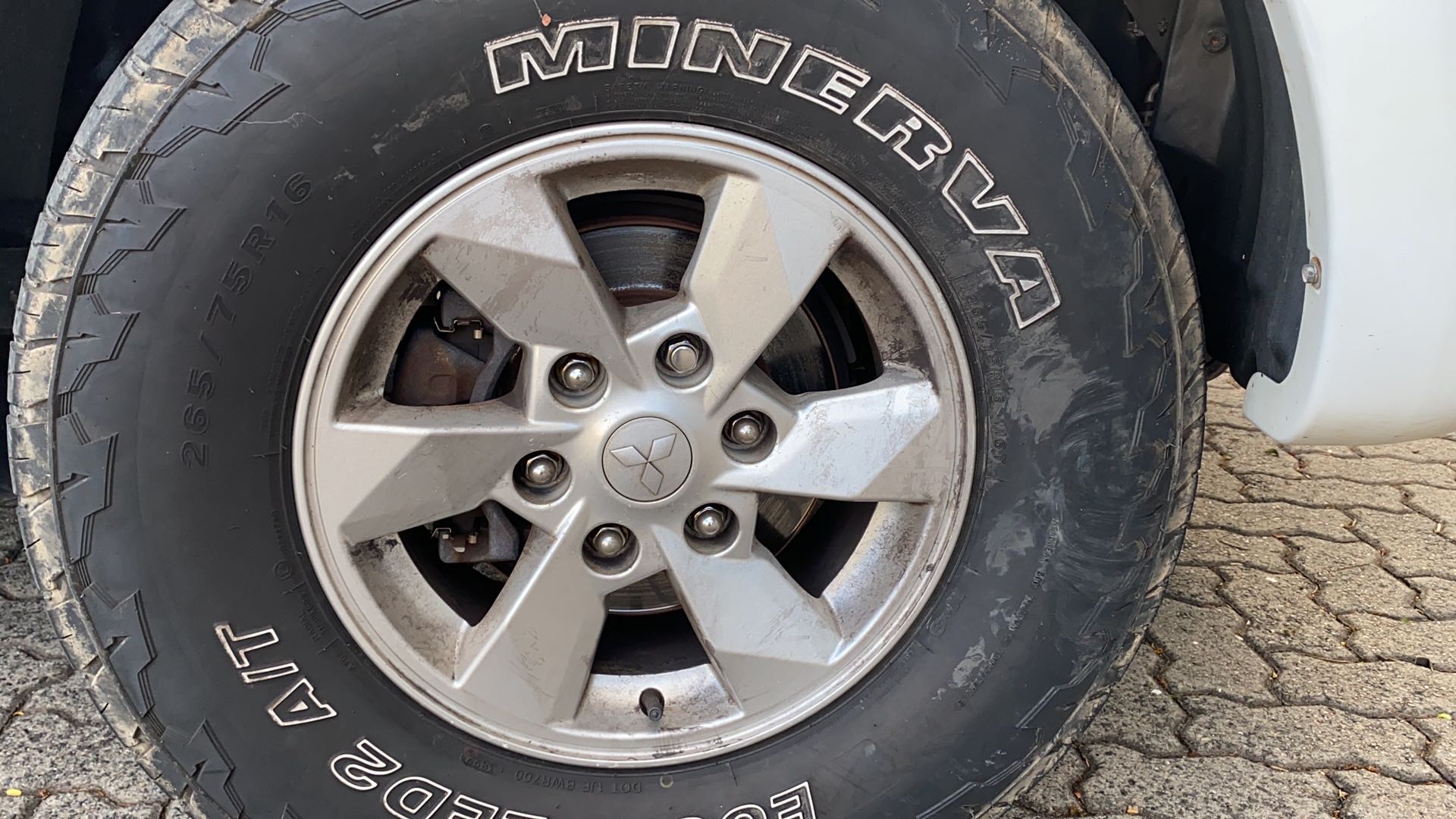 MITSUBISHI L200 Triton Sport GLS 2.4 CD Diesel Aut.