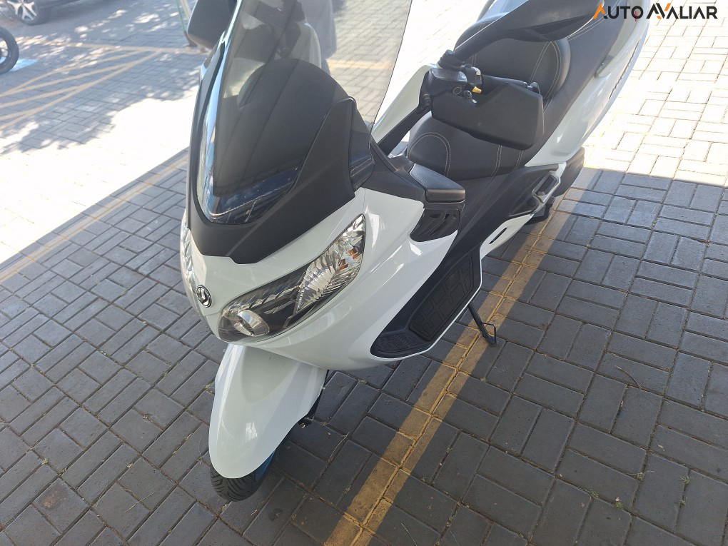 DAFRA MAXSYM 400I MAXSYM 400I