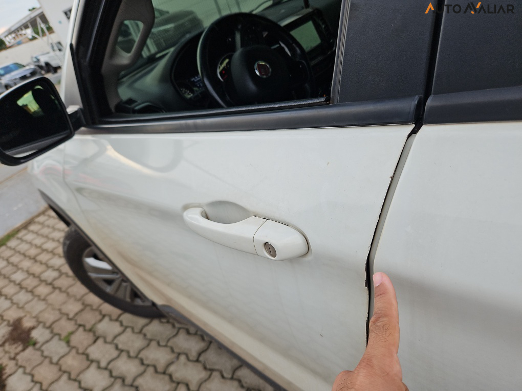 FIAT TORO 1.8 16V EVO FLEX FREEDOM AT6