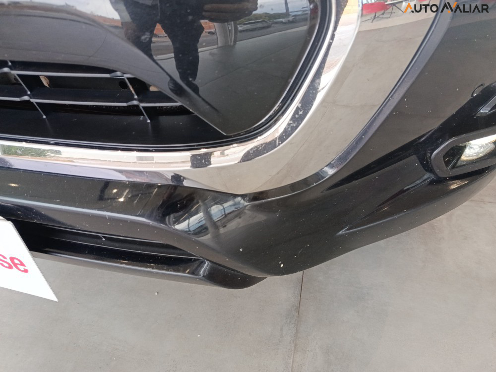 TOYOTA HILUX 2.8 D-4D TURBO DIESEL CD SRX 4X4 AUTOM&Aacute;TICO