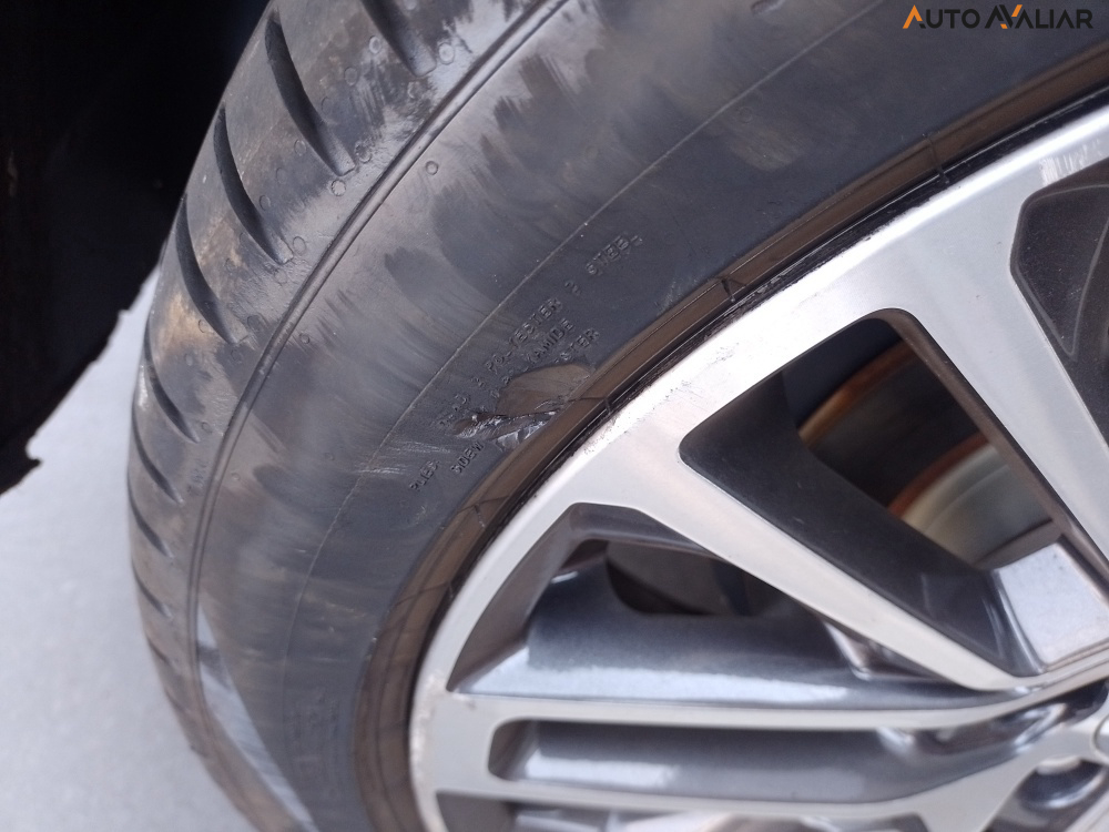 JEEP COMPASS 1.3 T270 TURBO FLEX LIMITED AT6