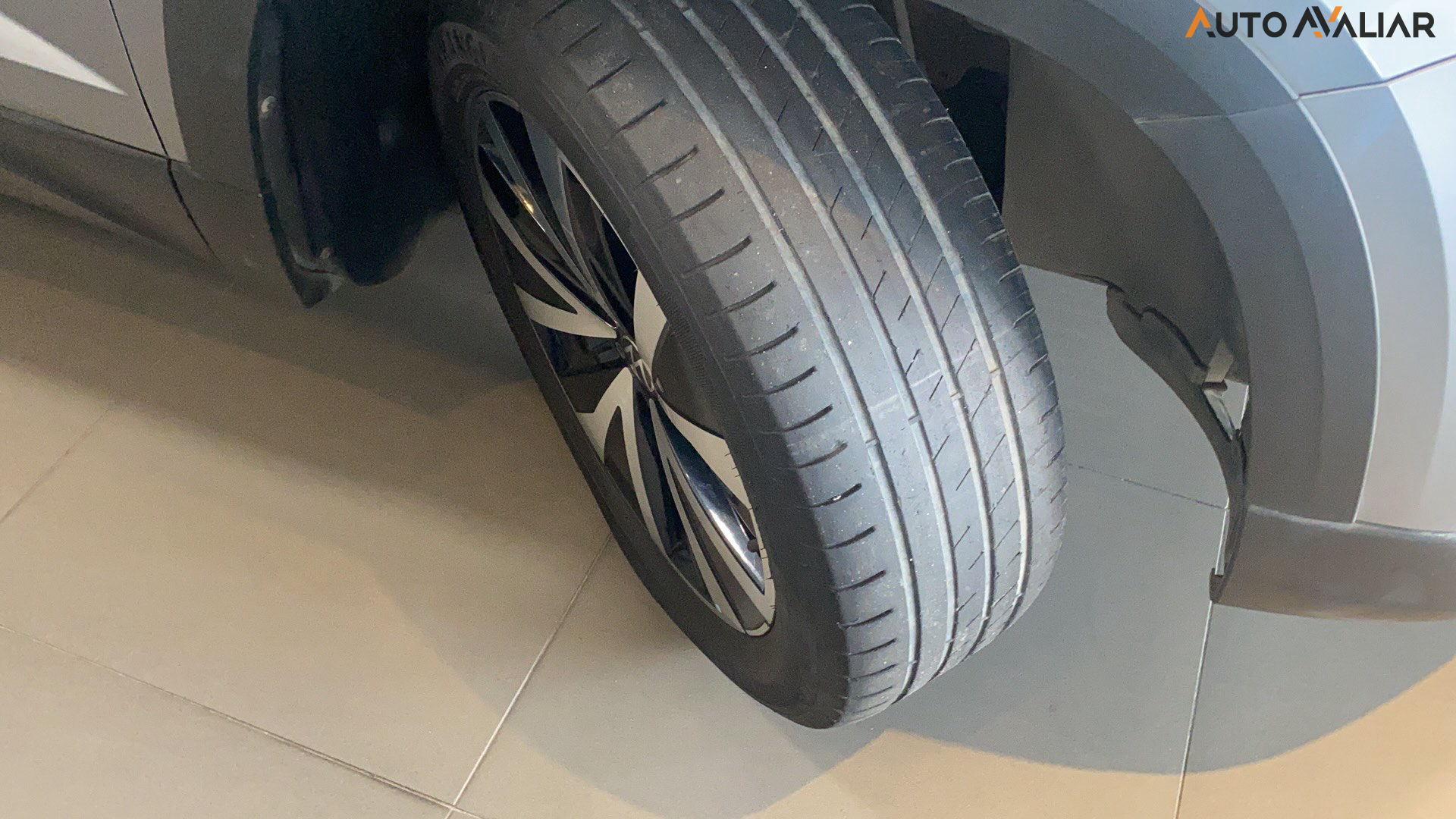 VOLKSWAGEN TAOS 1.4 250 TSI TOTAL FLEX HIGHLINE AUTOM&Aacute;TICO