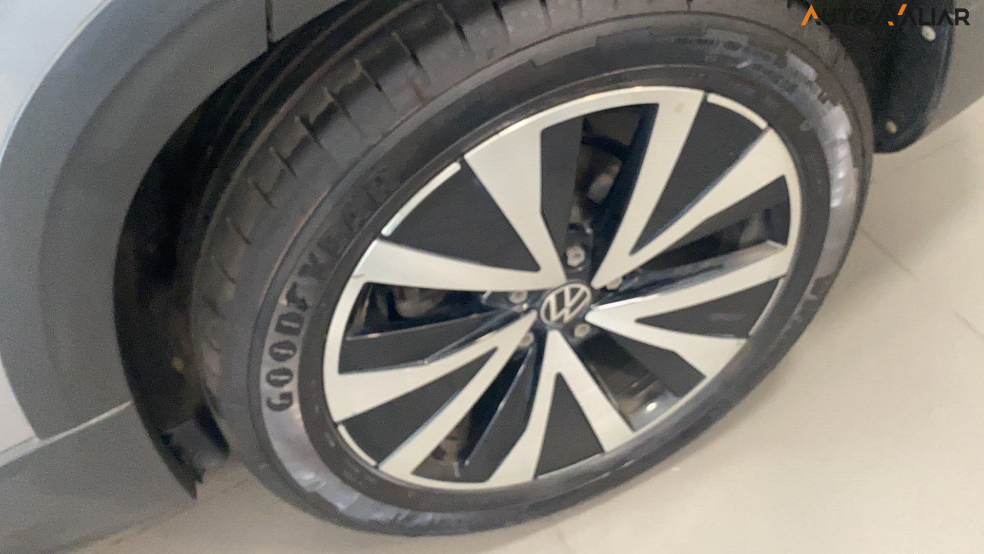 VOLKSWAGEN TAOS 1.4 250 TSI TOTAL FLEX HIGHLINE AUTOM&Aacute;TICO