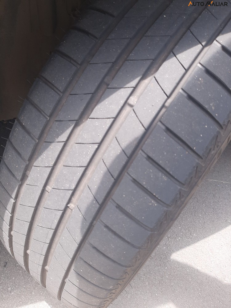 NISSAN KICKS 1.6 EXCLUSIVE 16V FLEX AUT.