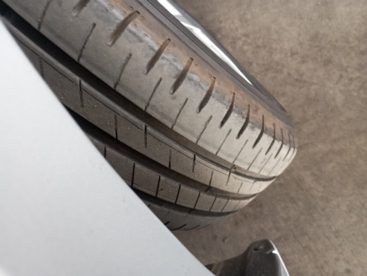 VOLKSWAGEN POLO 1.0 MPI MANUAL