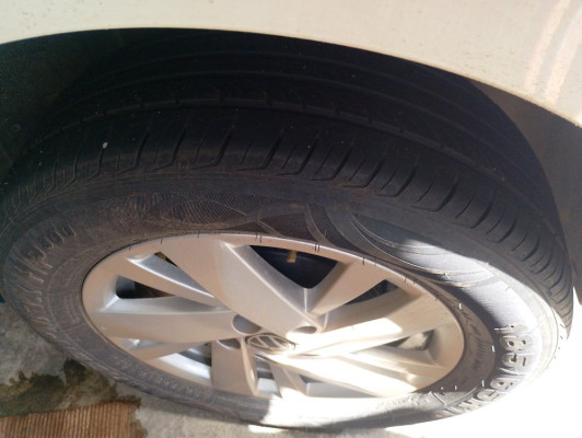 VOLKSWAGEN POLO 1.0 170 TSI MANUAL