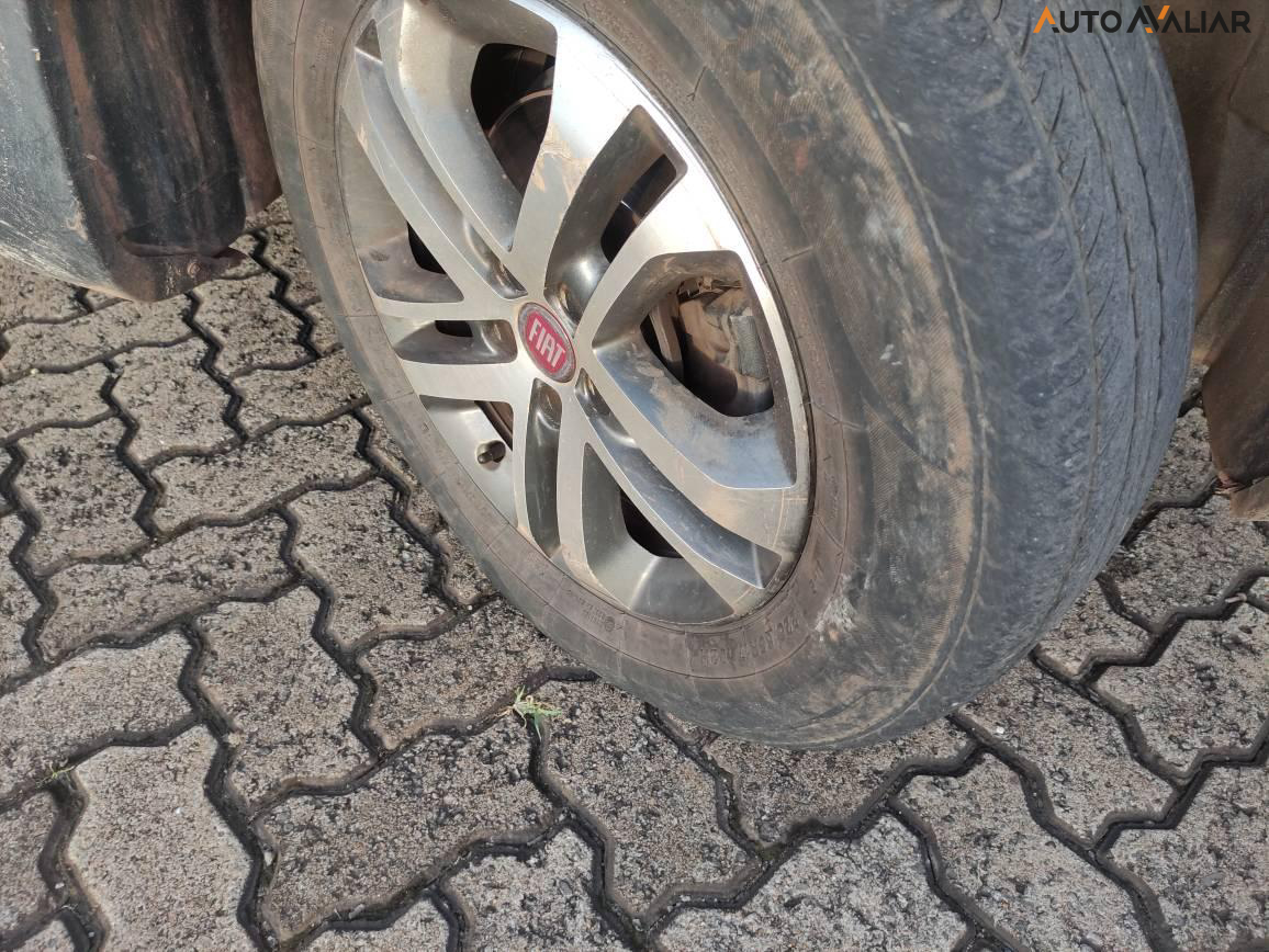 FIAT TORO 2.0 16V TURBO DIESEL VOLCANO 4WD AT9