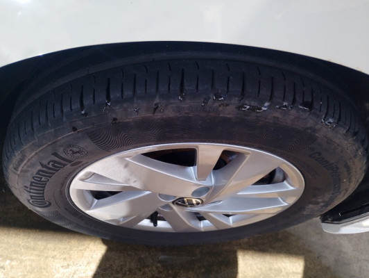 VOLKSWAGEN POLO 1.0 170 TSI MANUAL