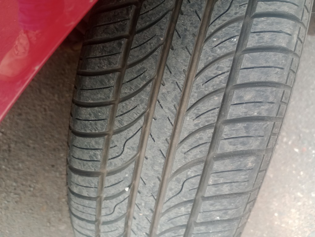 FORD KA 1.0 SE / SE PLUS TI-VCT FLEX 