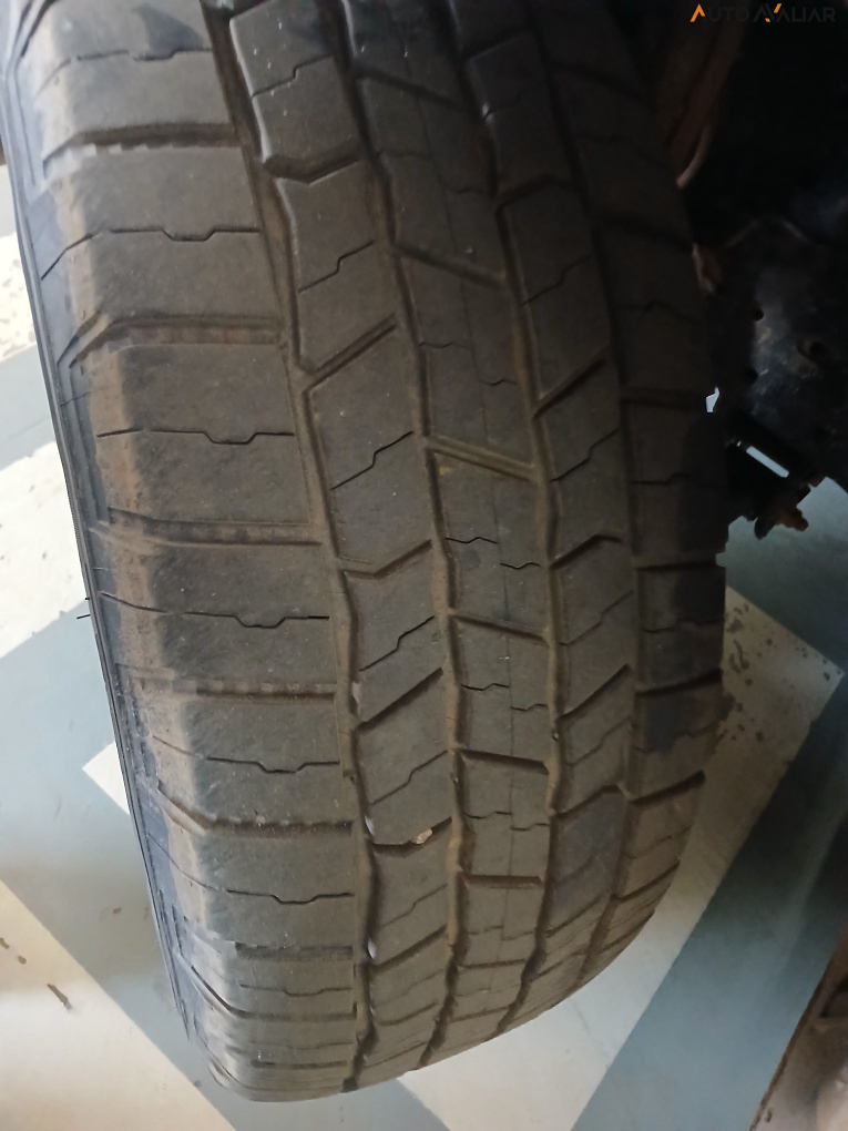 NISSAN FRONTIER 2.3 16V TURBO DIESEL LE CD 4X4 AUTOMATICO