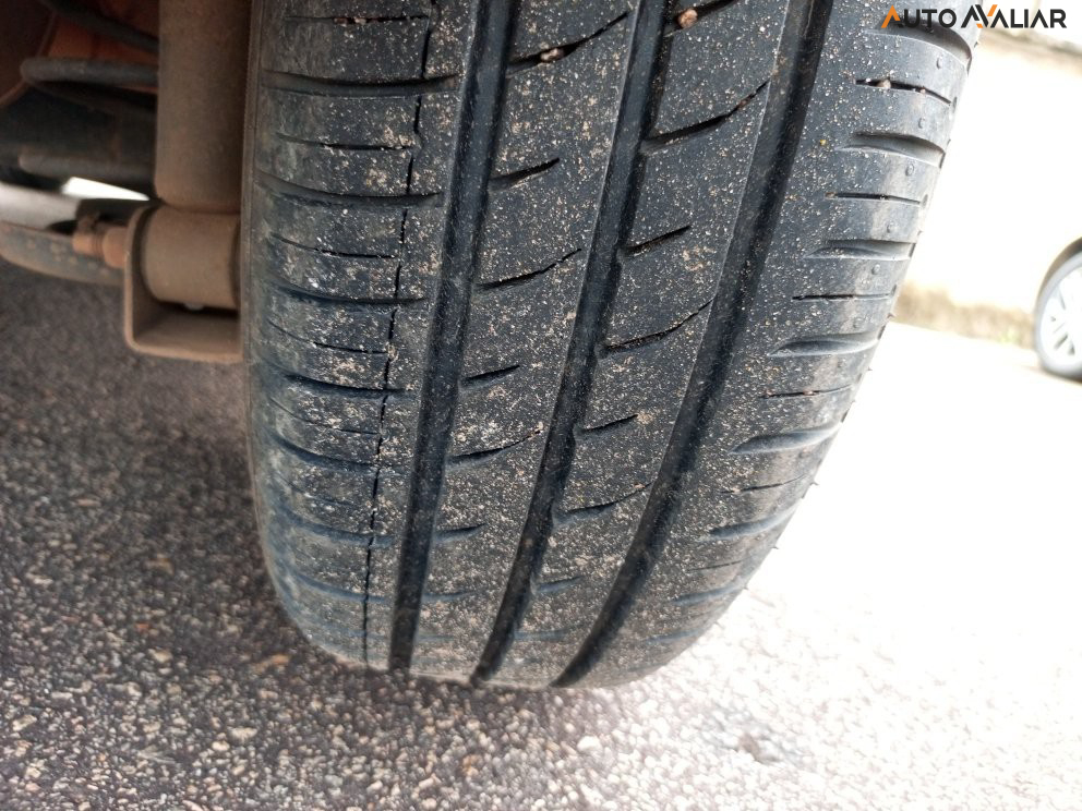 FORD FIESTA 1.0 MPI HATCH 8V FLEX 4P MANUAL