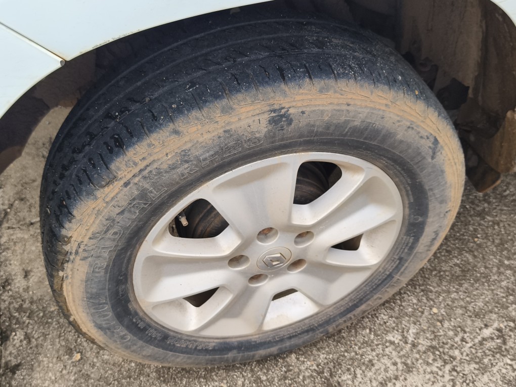 RENAULT DUSTER 1.6 16V SCE FLEX EXPRESSION X-TRONIC