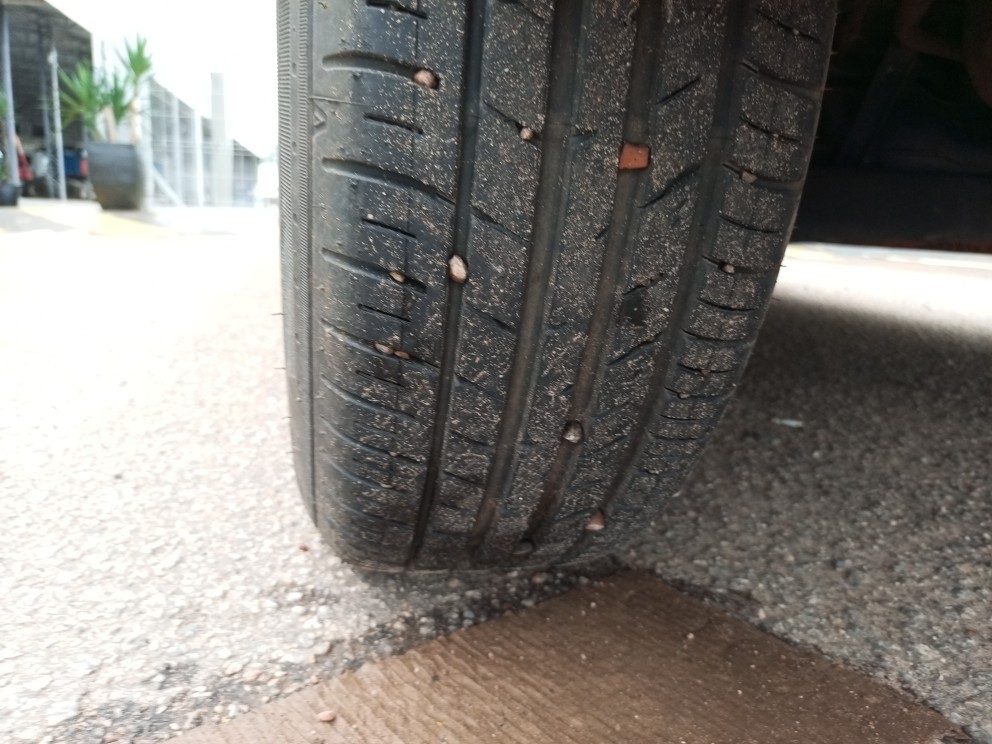 HYUNDAI HB20 1.0 COMFORT PLUS 12V TURBO FLEX 4P MANUAL