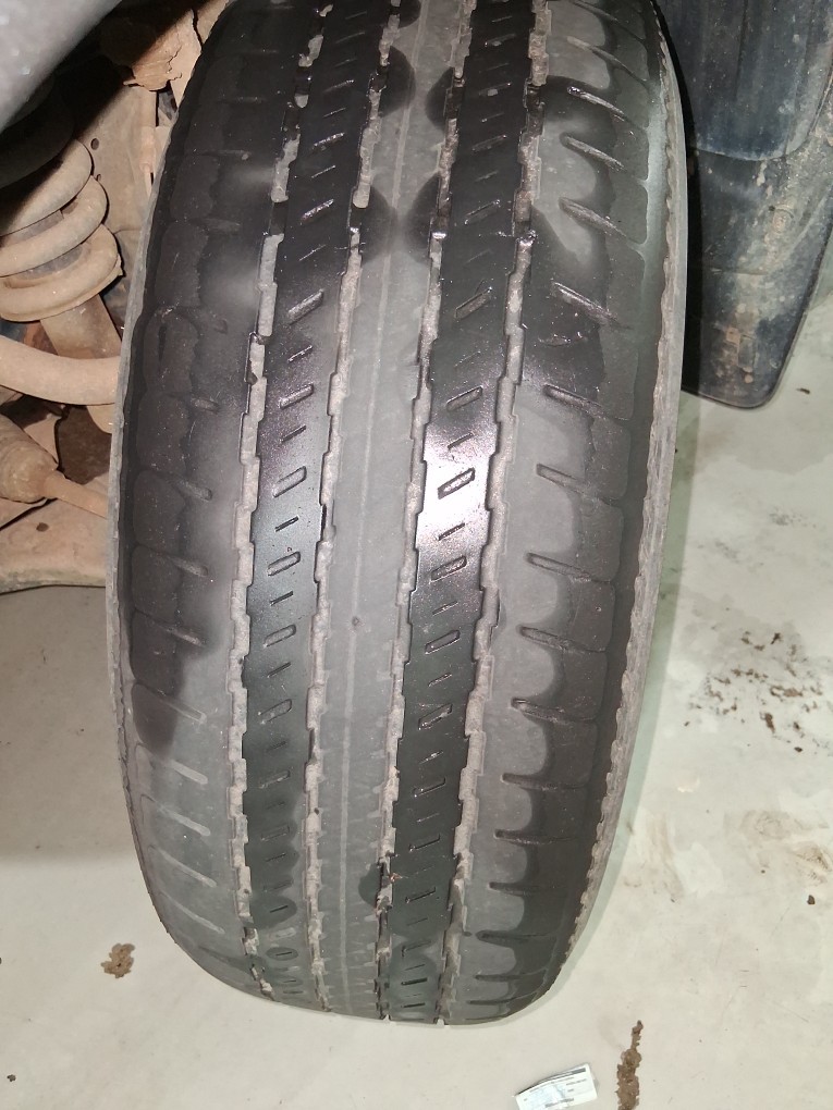 TOYOTA HILUX 2.8 D-4D TURBO DIESEL CD SRX 4X4 AUTOM&Aacute;TICO