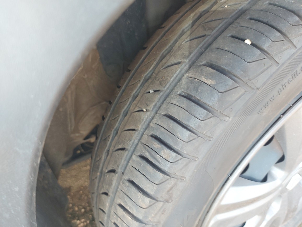 RENAULT KWID ZEN 1.0 FLEX 12V 5P MEC. RENAULT KWID ZEN 1.0 FLEX 12V 5P MEC.