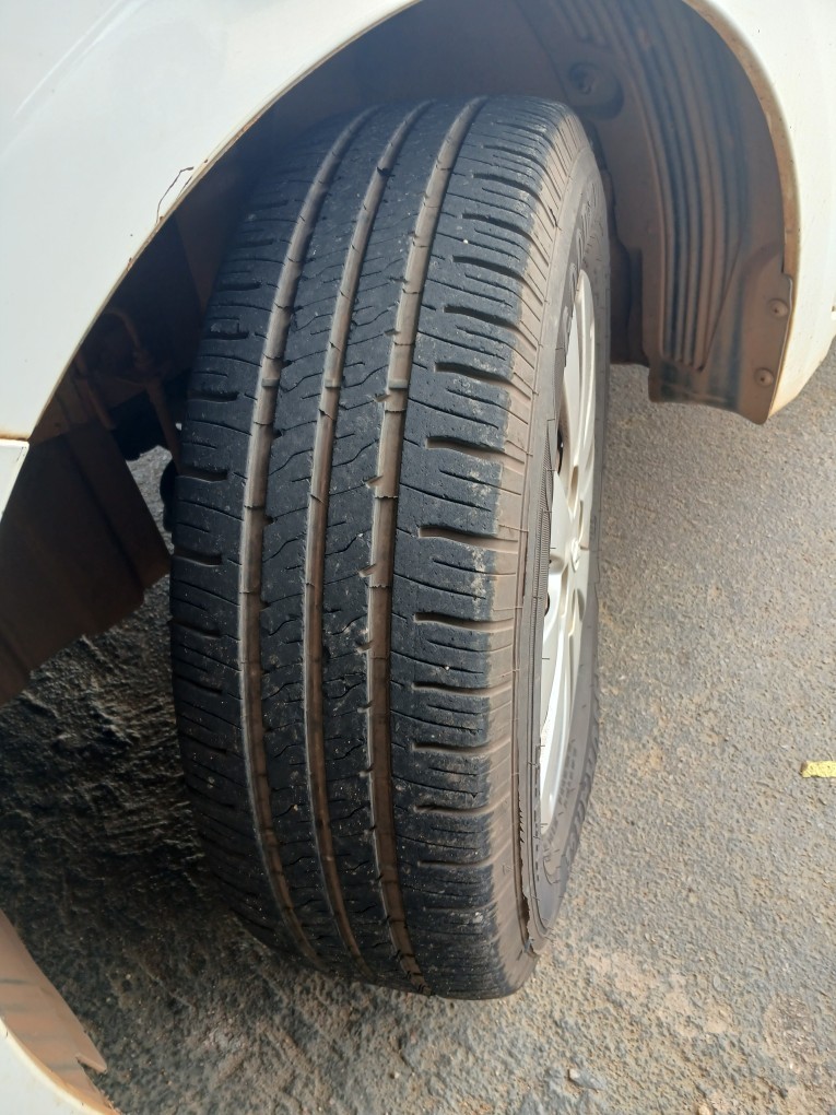 HYUNDAI HB20 1.6 COMFORT 16V FLEX 4P MANUAL