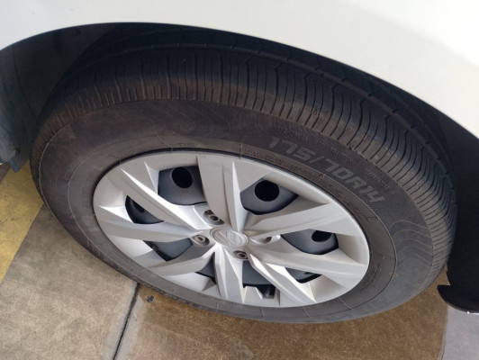 VOLKSWAGEN VOYAGE 1.0 12V MPI TOTALFLEX 4P MANUAL