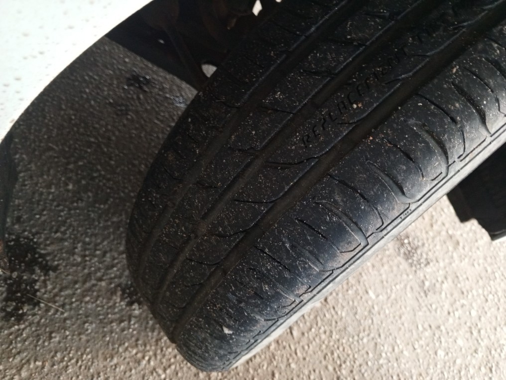 HYUNDAI HB20S 1.6 COMFORT PLUS 16V FLEX 4P AUTOMATICO