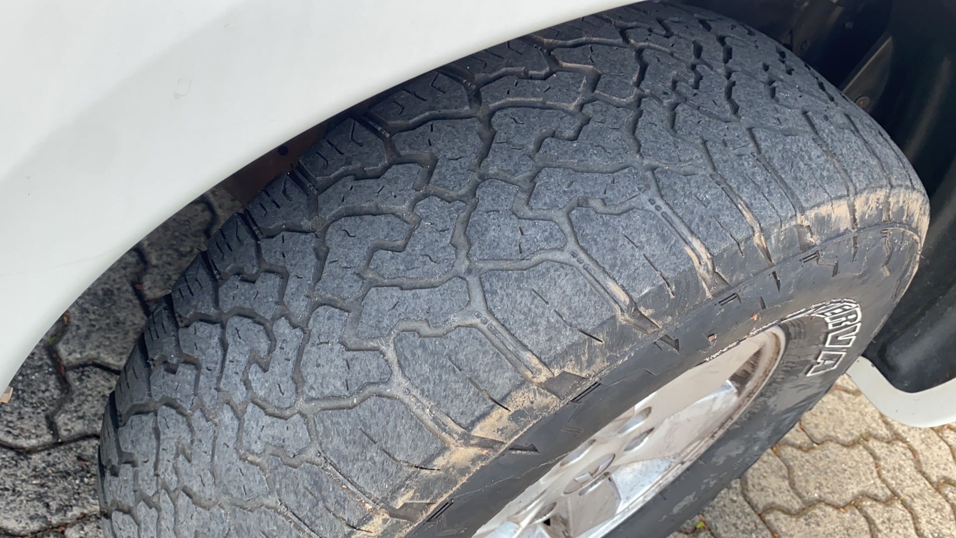 MITSUBISHI L200 Triton Sport GLS 2.4 CD Diesel Aut.