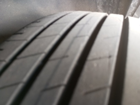 VOLKSWAGEN T-CROSS 1.0 200 TSI TOTAL FLEX AUTOM&Aacute;TICO