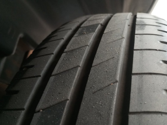 VOLKSWAGEN POLO 1.0 MPI MANUAL