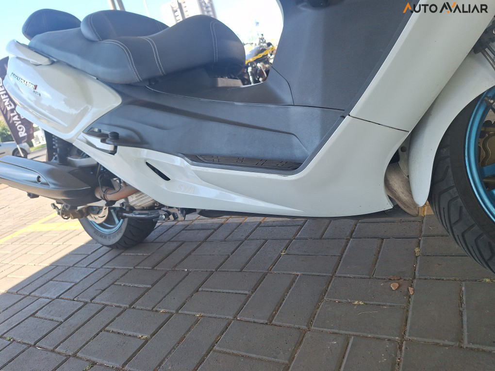 DAFRA MAXSYM 400I MAXSYM 400I