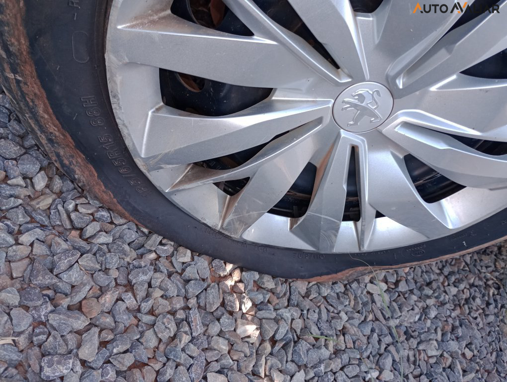 PEUGEOT 208 1.0 FIREFLY FLEX LIKE MANUAL