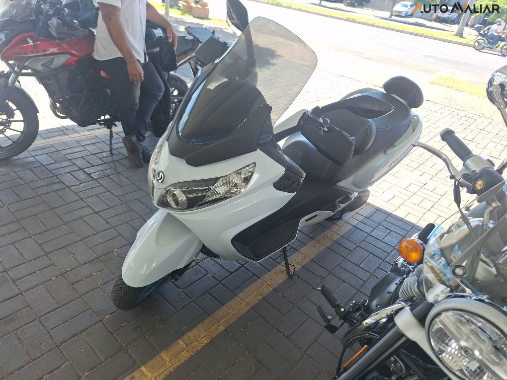 DAFRA MAXSYM 400I MAXSYM 400I