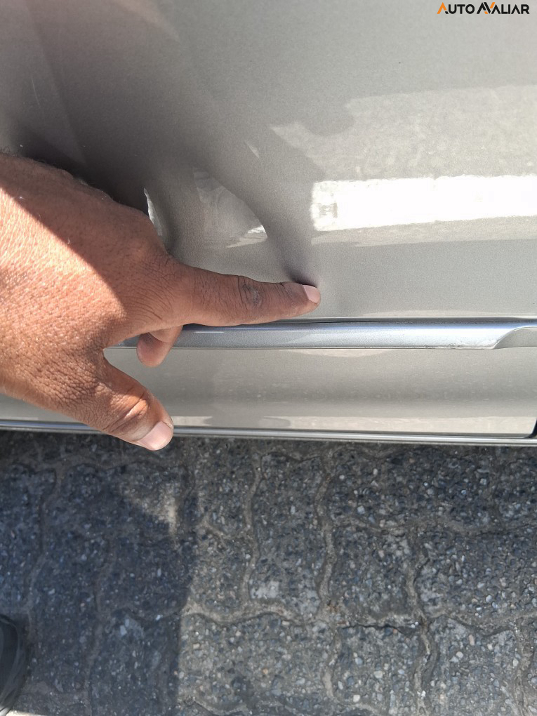 VOLKSWAGEN FOX 1.6 MSI COMFORTLINE 8V FLEX 4P AUTOMATIZADO