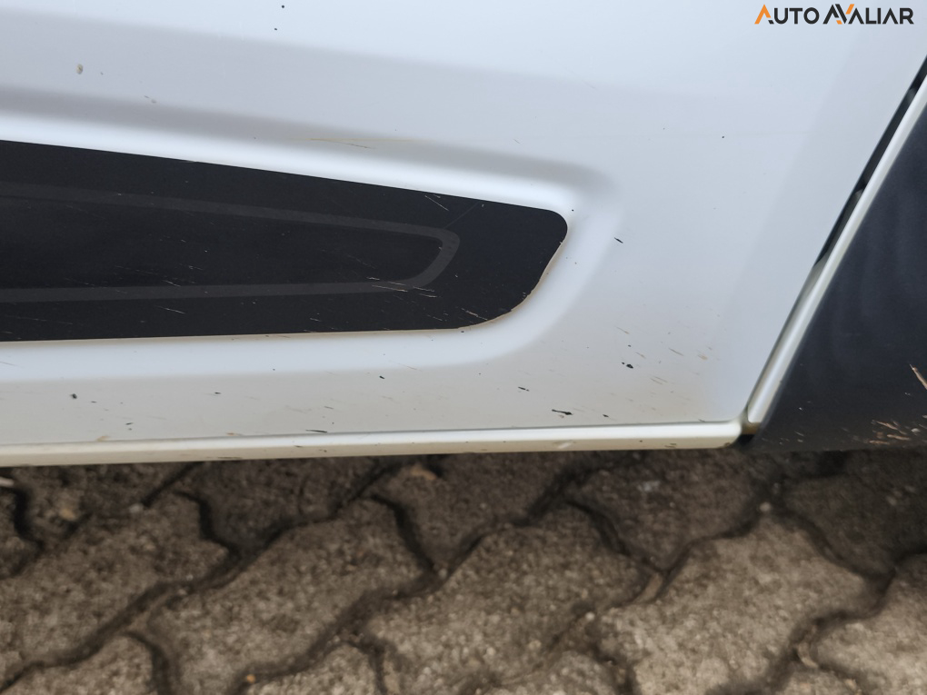 RENAULT KWID 1.0 12V SCE FLEX INTENSE MANUAL