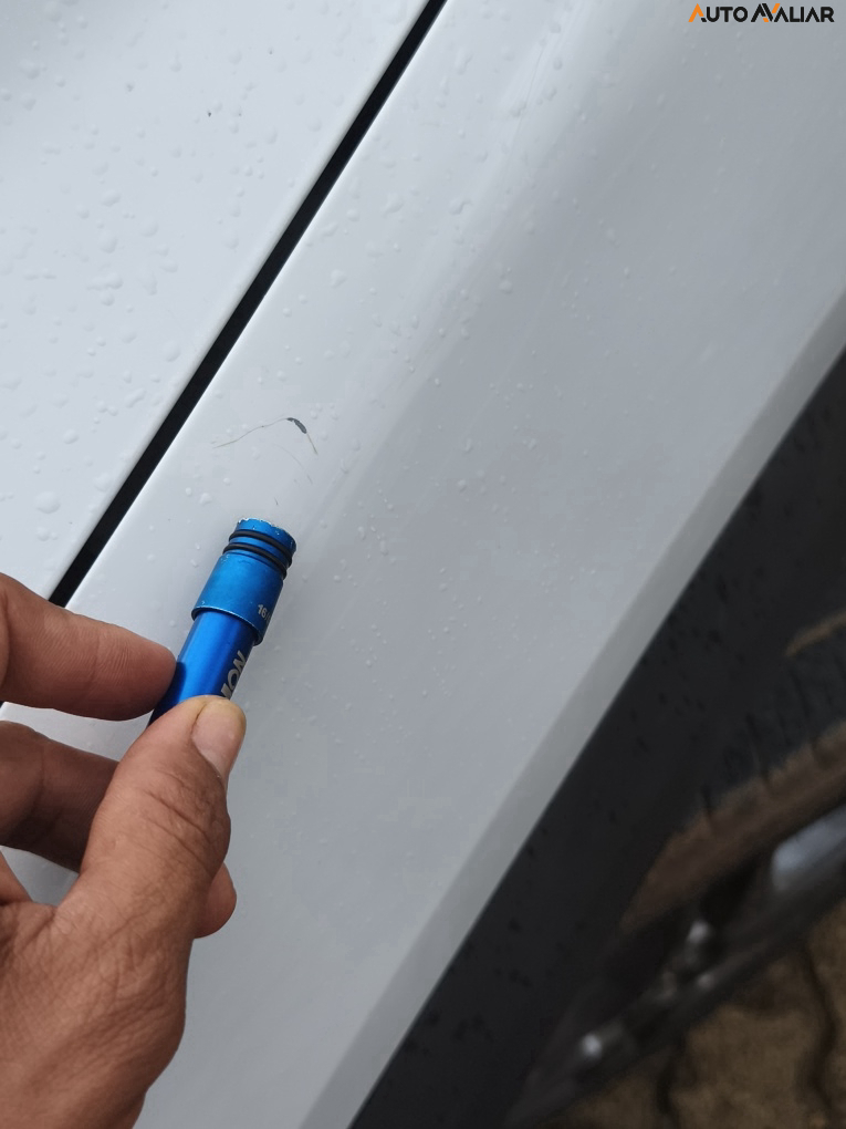 RENAULT KWID 1.0 12V SCE FLEX INTENSE MANUAL