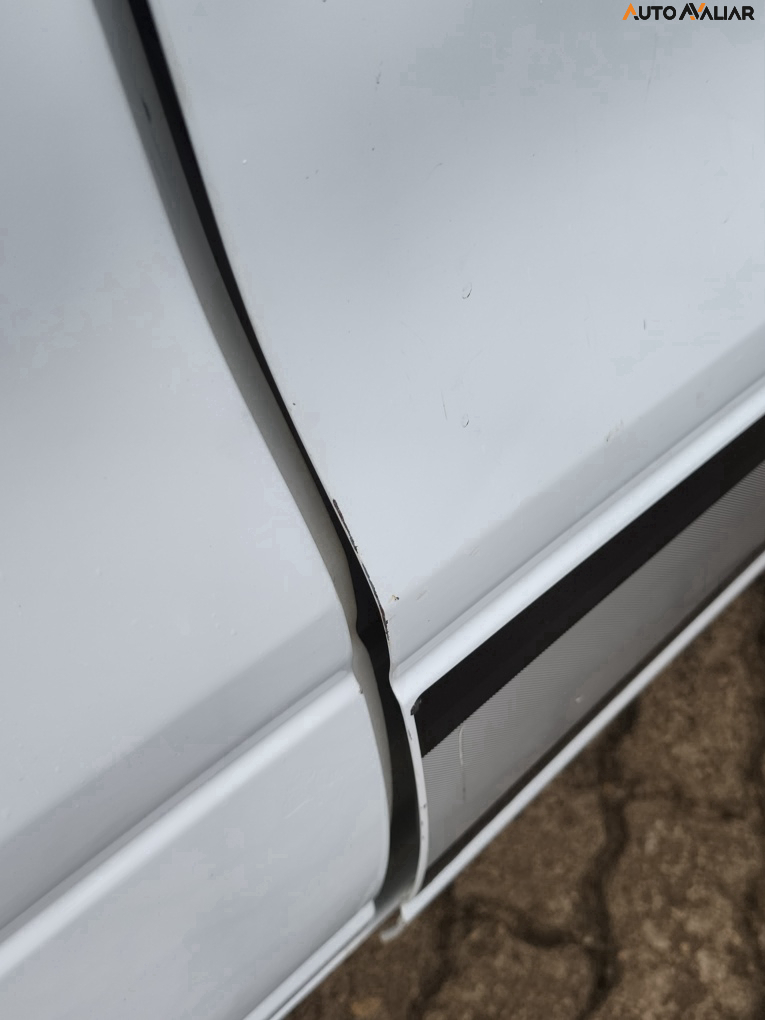 RENAULT KWID 1.0 12V SCE FLEX INTENSE MANUAL