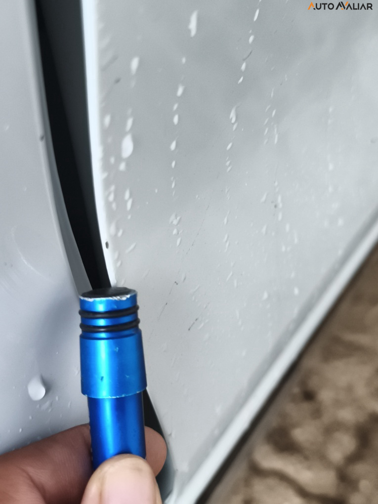 RENAULT KWID 1.0 12V SCE FLEX INTENSE MANUAL