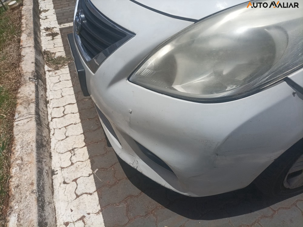 NISSAN VERSA 1.6 16V FLEX SL 4P MANUAL