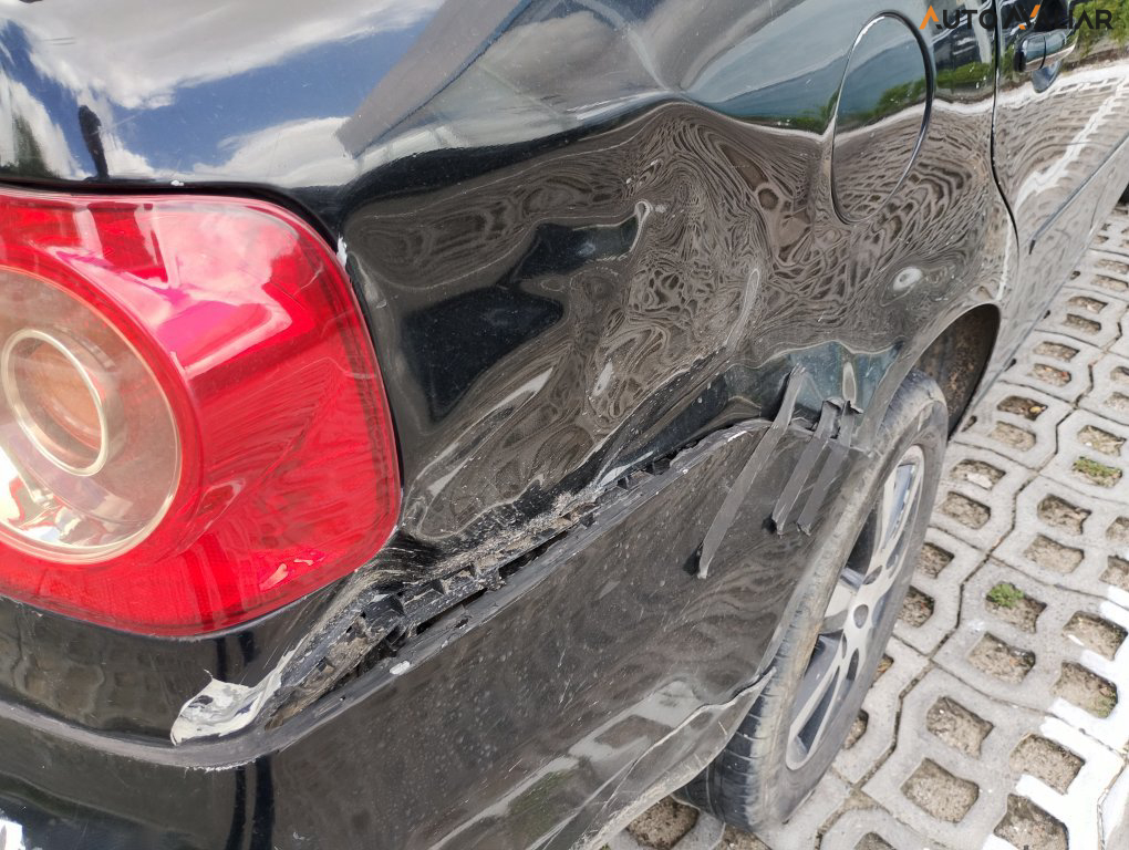 VOLKSWAGEN POLO SEDAN 1.6 MI 8V TOTAL FLEX 4P MANUAL